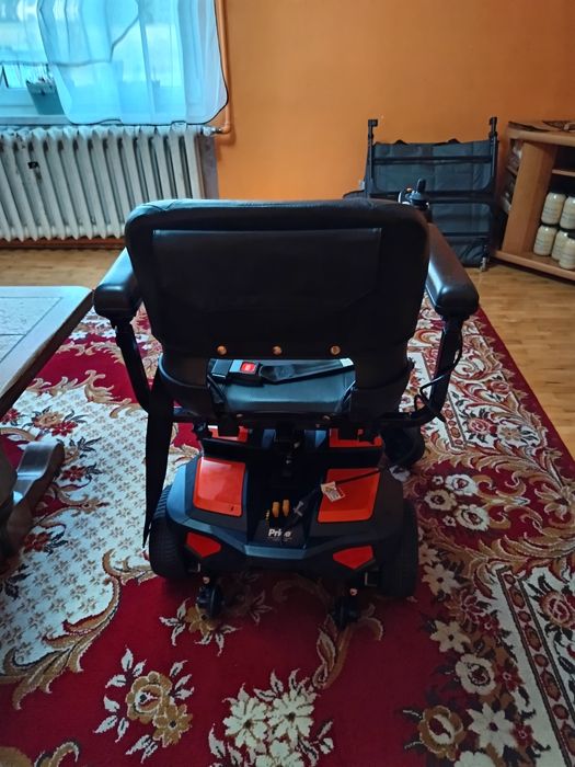 Sprzedam wózek inwalidzki