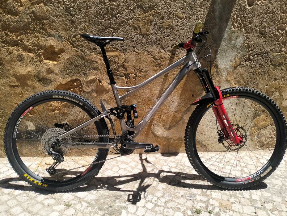 Bicicleta Enduro Banshee Titan Mullet 29/27.5 - M"