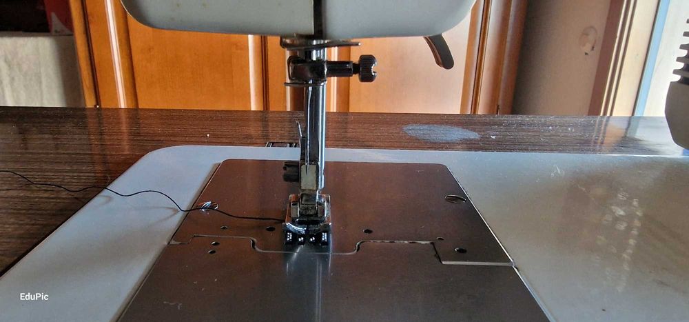 Maquina costura Brother