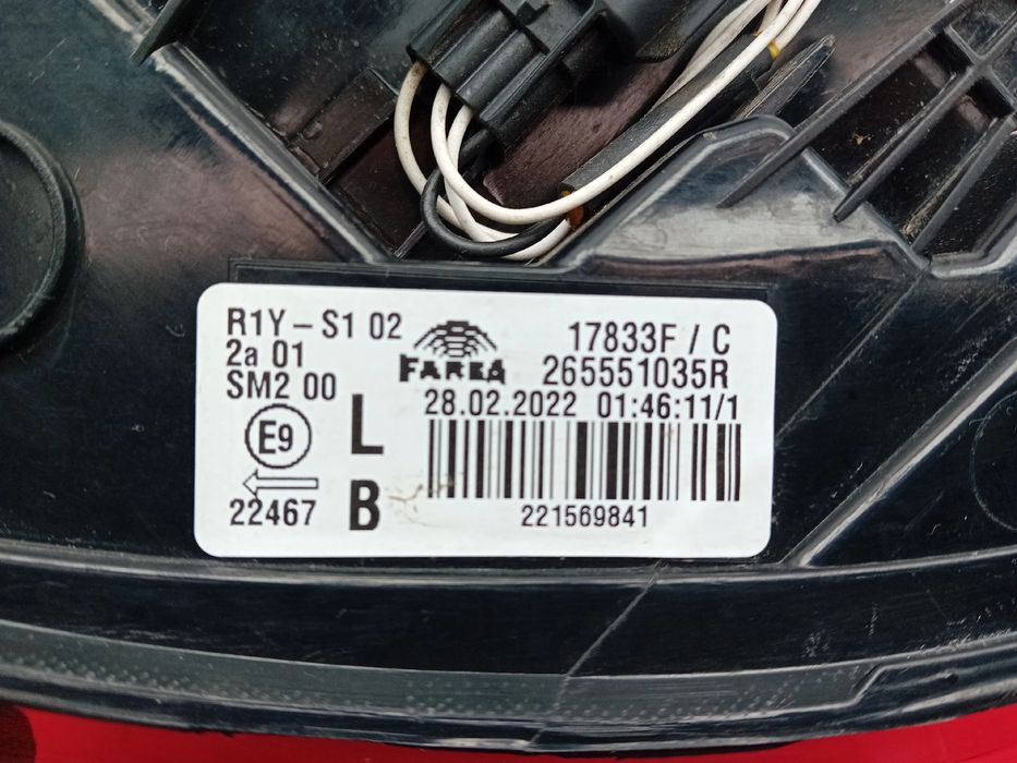 Farolim esquerdo RENAULT Clio V (BF_)
