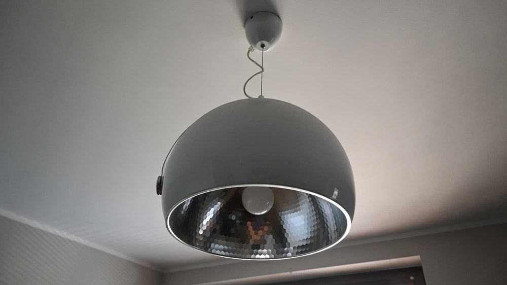 Lampa wisząca kula biała