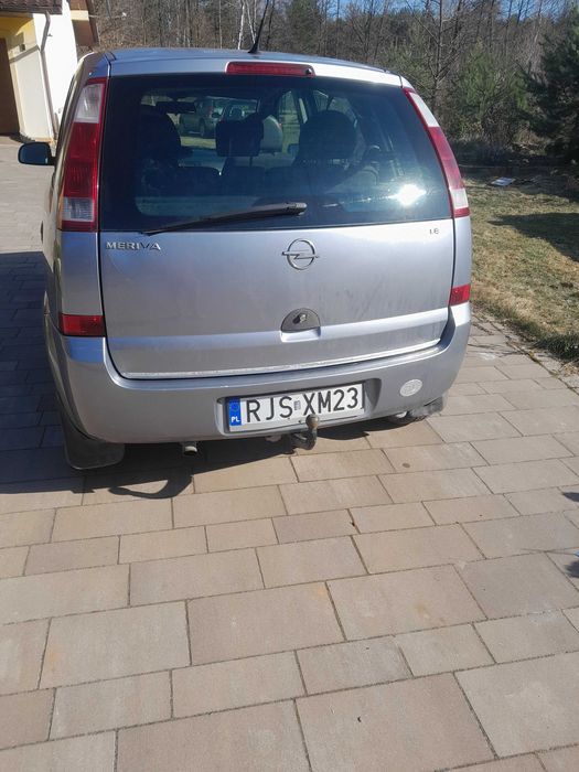 Opel meriva 1.6 .lpg