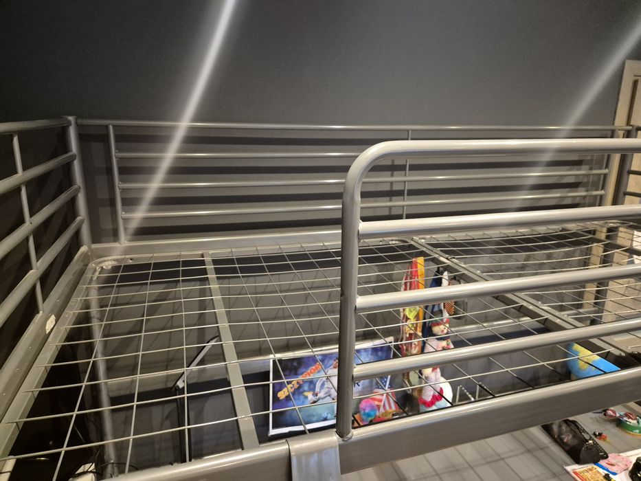 Łóżko piętrowe z biurkiem Ikea