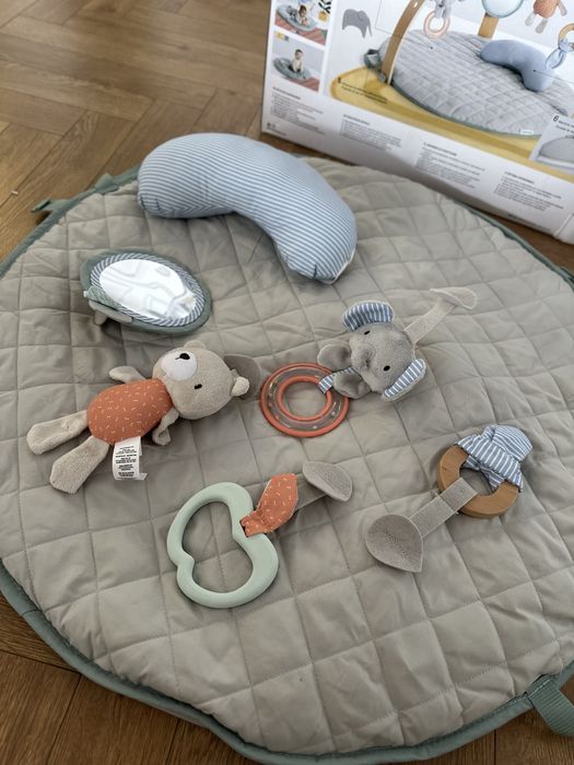 Розвиваючий килимок Ingenuity "Cozy Spot Gray”