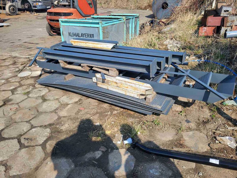 Antresola pomost konstrukcja stalowa