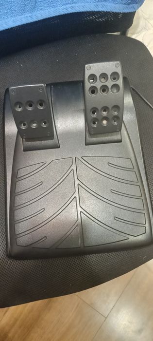 Logitech driving force gt