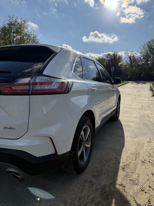 Автомобіль Ford Edge 2020
