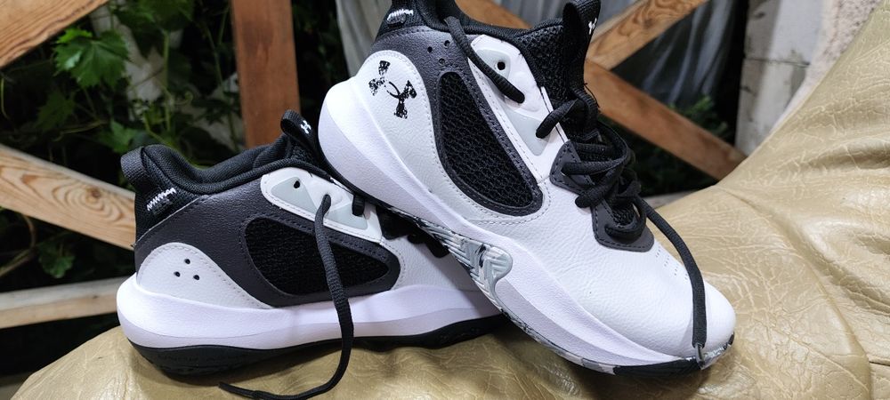 Кросівки Under Armour