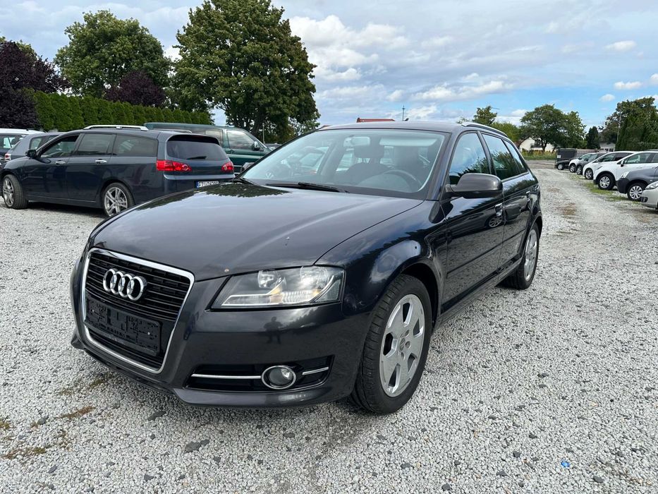 Audi A3 Sportback 1.6 MPI benzyna 2010 rok  Faktura
