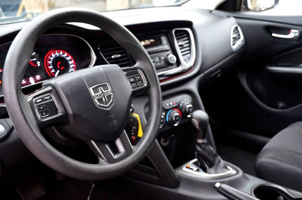 Dodge Dart      2015