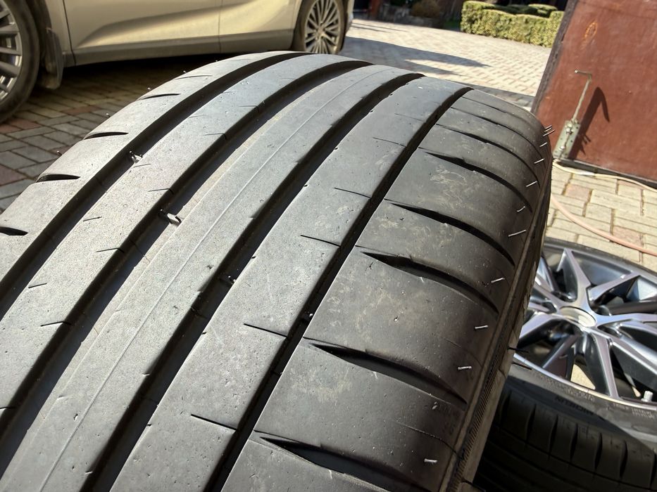 Комплект оригінальних дисків Toyota Camry V70