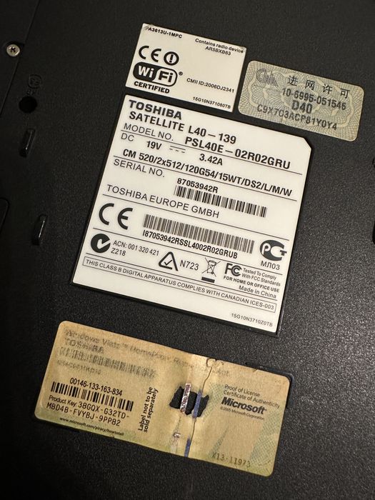 Б/у ноут Toshiba satellite L40-139