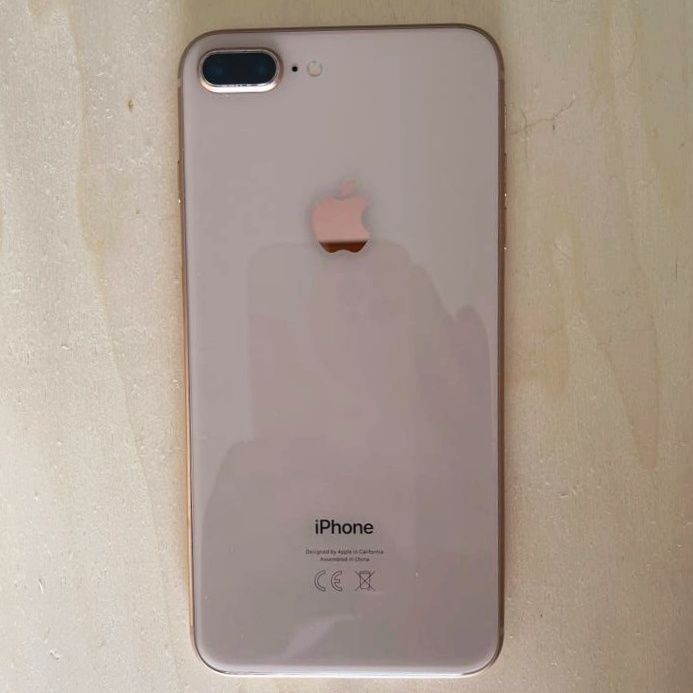 iPhone 8 Plus 64gb