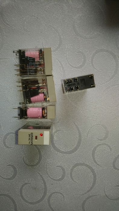 Przekaźnik 24v ac omron