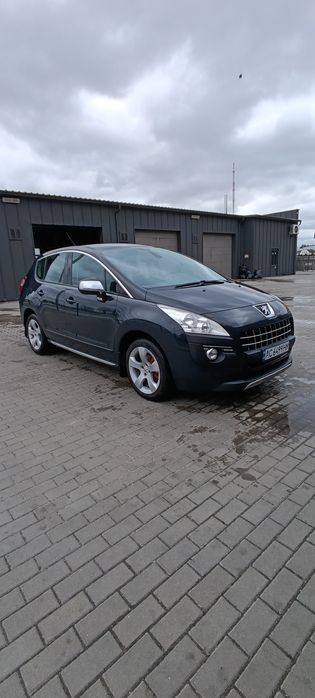 Пежо 3008 1,6 бензин