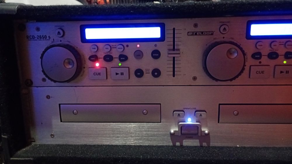 Reloop RCD-2650 s Podwójny odtwarzacz CD + keys 4U