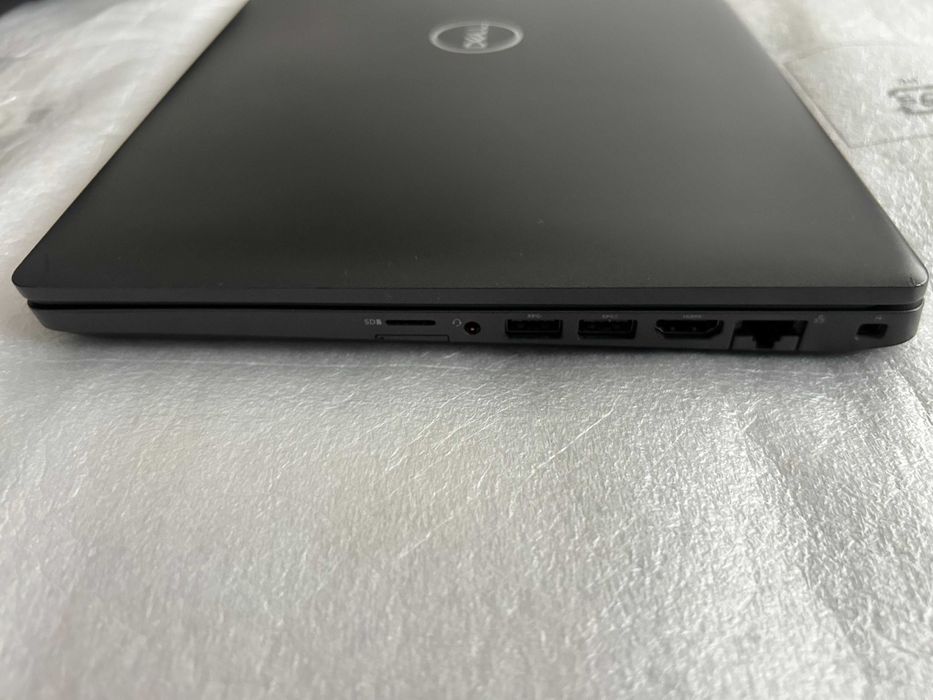 Dell Latitude 5401 i7-9850H 32GB DDR4 GeForce MX150 2GB 14.1" FHD