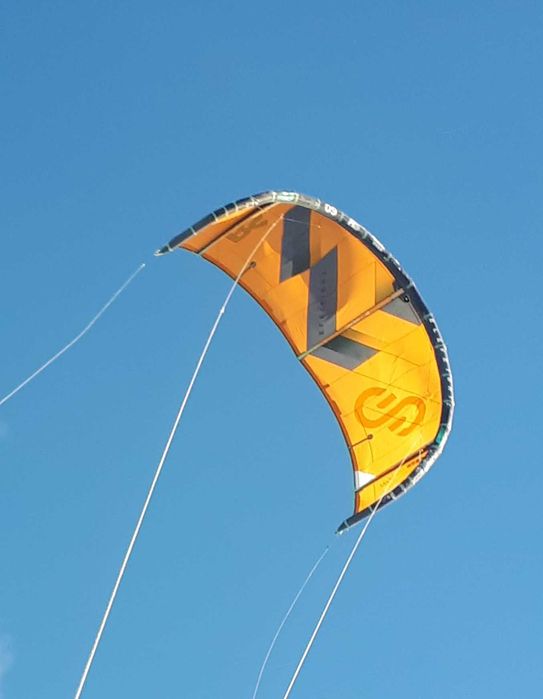 Eleveight RS v7  9m2  2024r (do progresu i do nauki) - duży hangtime