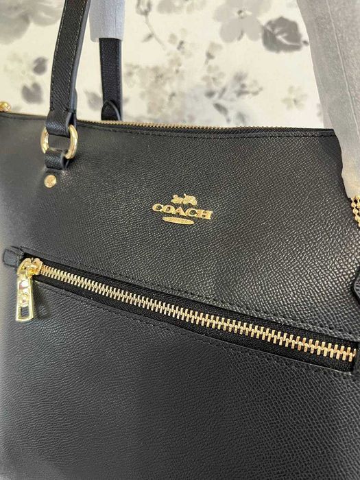 Coach Gallery Tote чорна