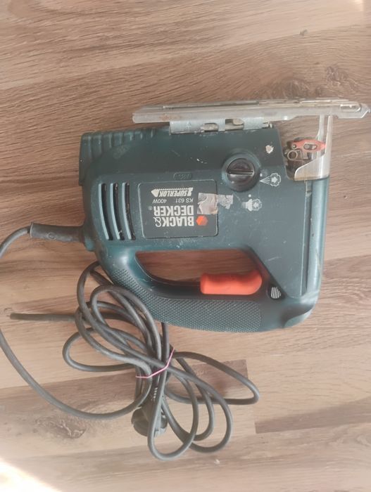 Sprzedam wyrzynarkę Black&decker