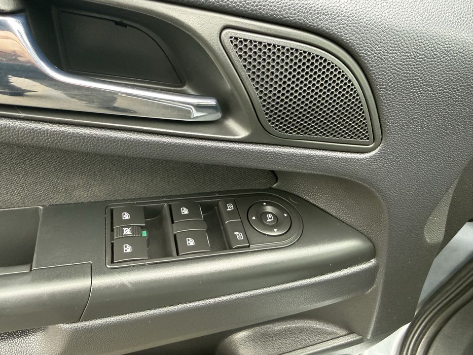 Opel Zafira з Німеччини 7 місць