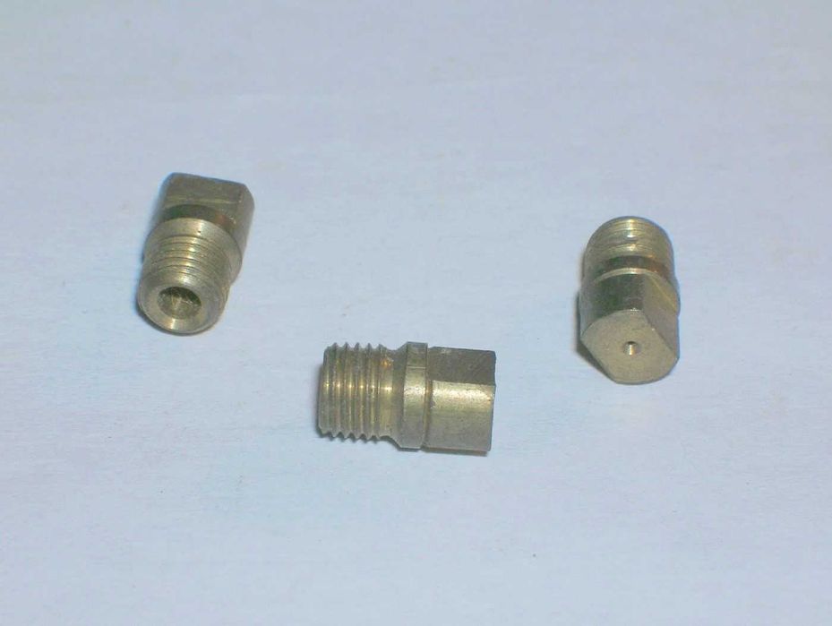 Bico para fogão a petróleo Hipólito e outros..