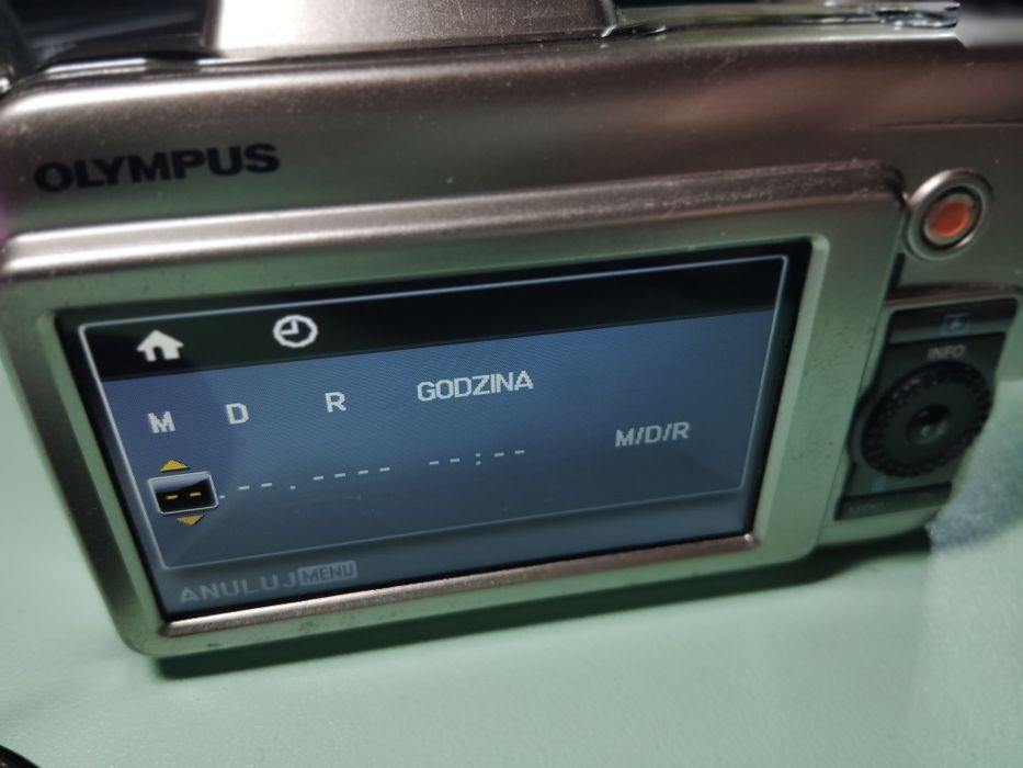 Olympus SP 800uz aparat 30 x optyczny zoom dwa razy stabilizacja obraz