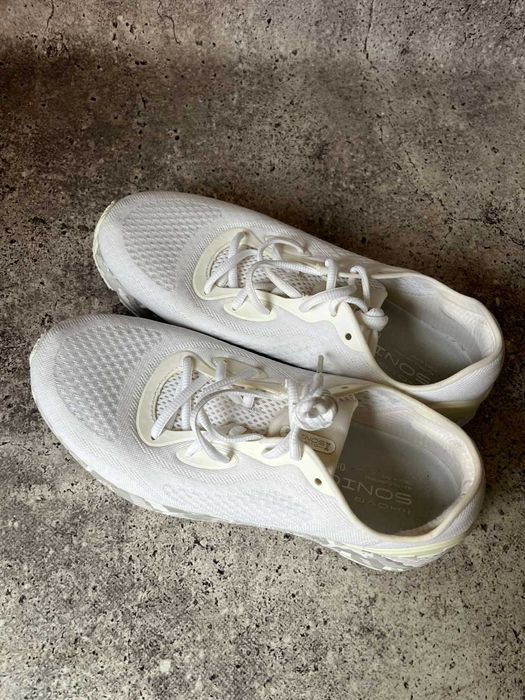 Кросівки Under ArmourHOVR Sonic 5 OPS 'White Camo' Б\У