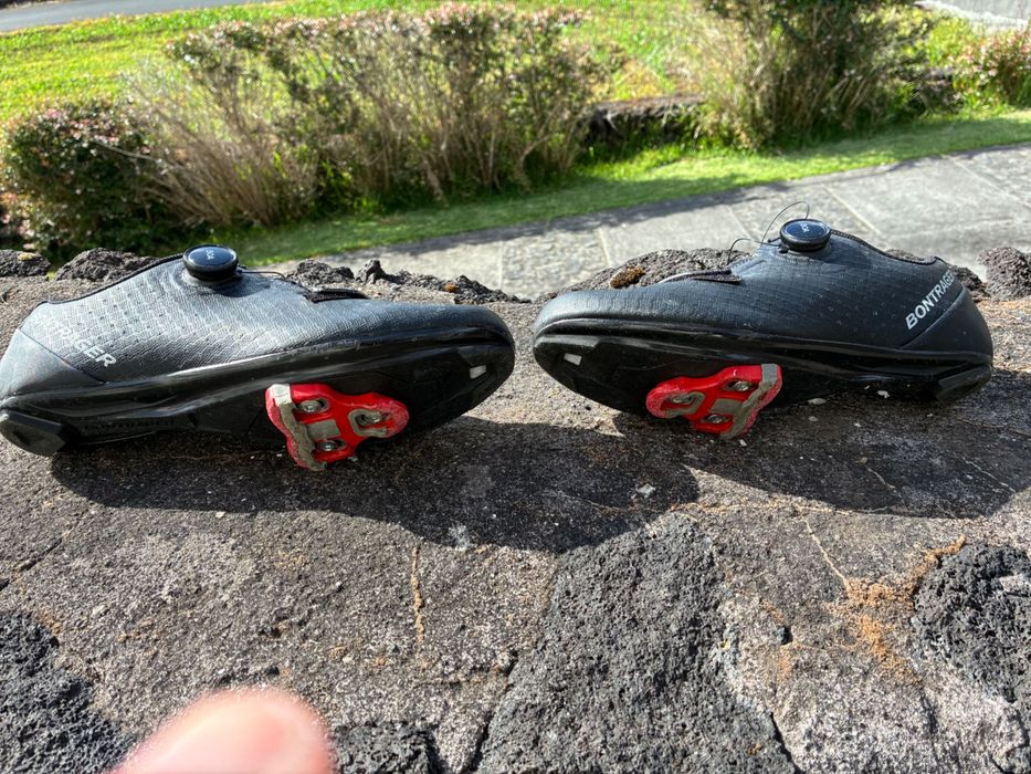 Sapatos Bontrager com sistema da Boa