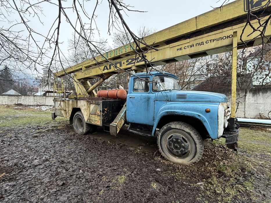 Продам Автовишка ЗІЛ- 130  спецтехніка автопідйомник