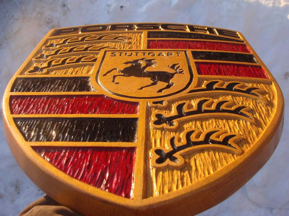 Porsche Ręcznie rzeźbione logo w drewnie. UNIKAT