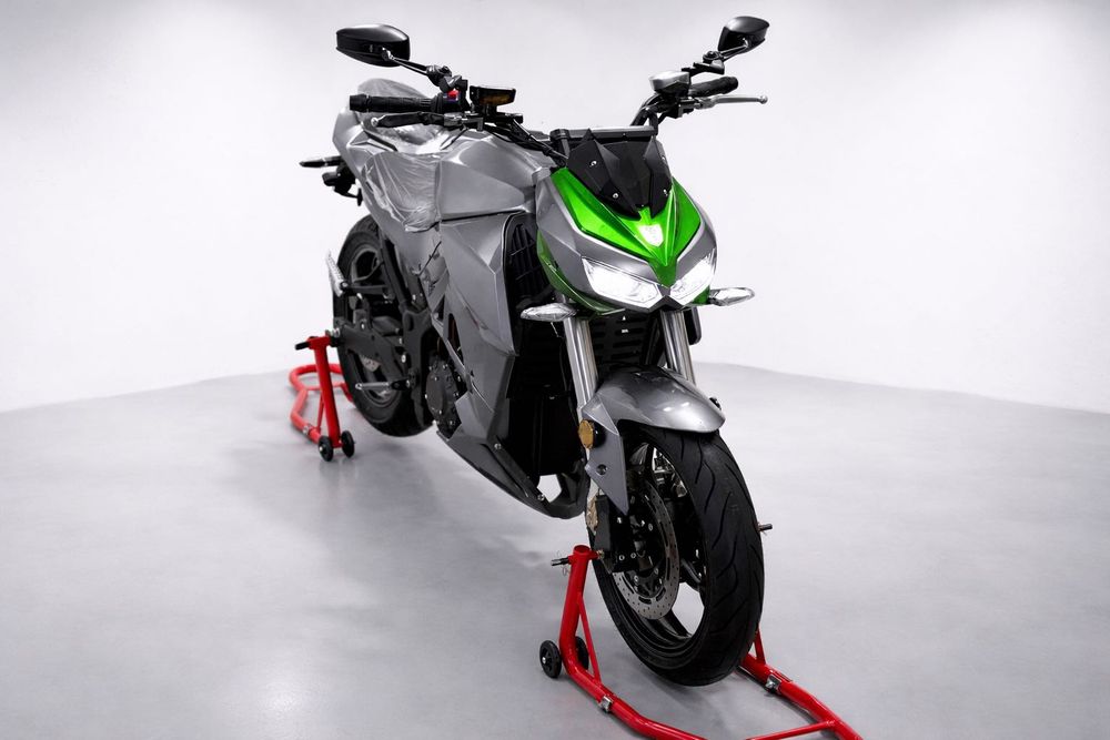 Електромотоцикл Z1000, 72v 120Ah, 3000w