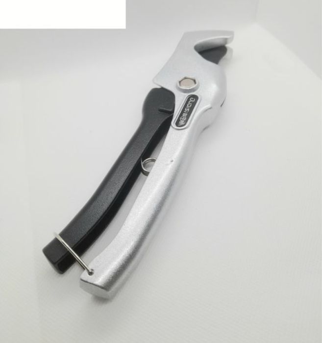 Tesoura de corte PVC e plástico