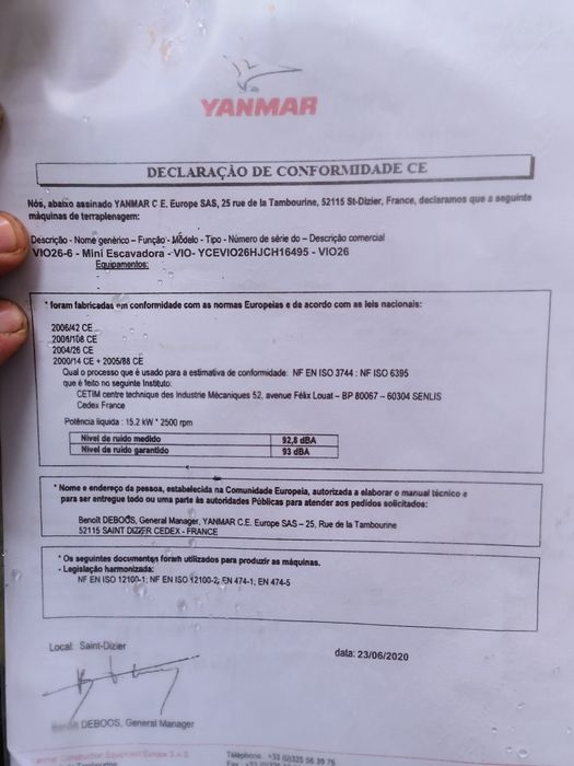 Mini giratória Yanmar b15 1500kg