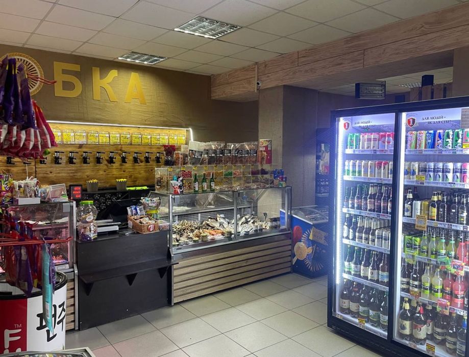 Продаж нежитлового приміщення (магазин) 202,4 м² | м. Карлівка