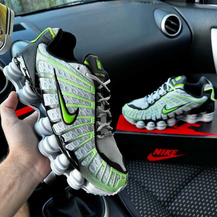 45 розмір кросівки найк шокс сірі зелені nike shox чоловічі