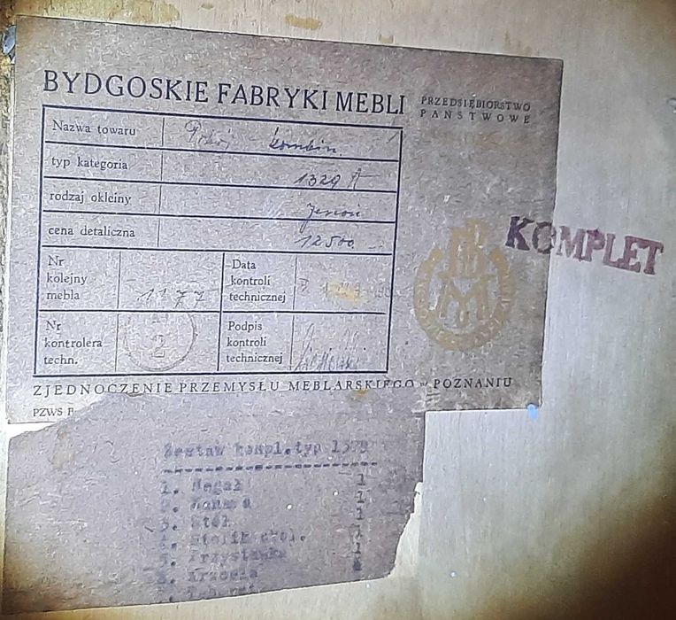 Rajmund Hałas stół i 6 krzeseł, stół Hałasa, krzesła, PRL