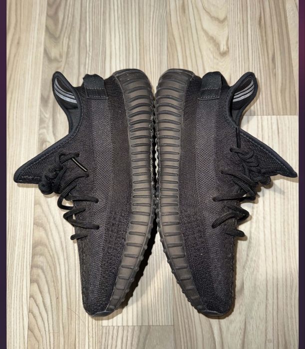Oryginalne yeezy 42