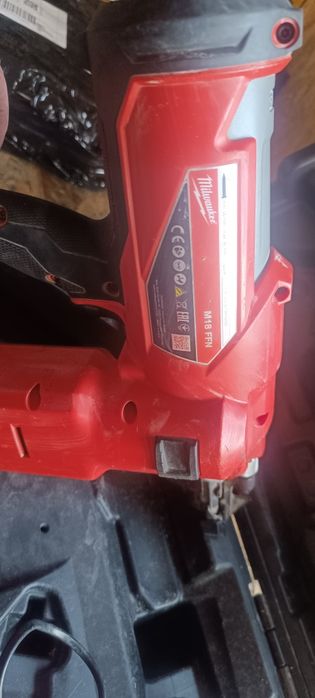 Gwoździarka Milwaukee m18 ffn502x