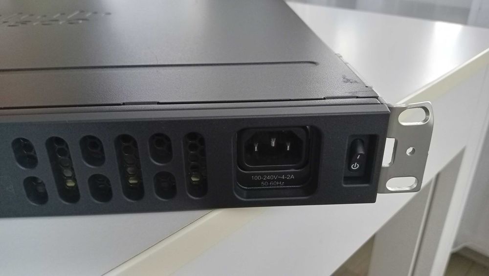 Cisco ISR 4331 Integrated Services Router modułowy inteligentna platforma WAN