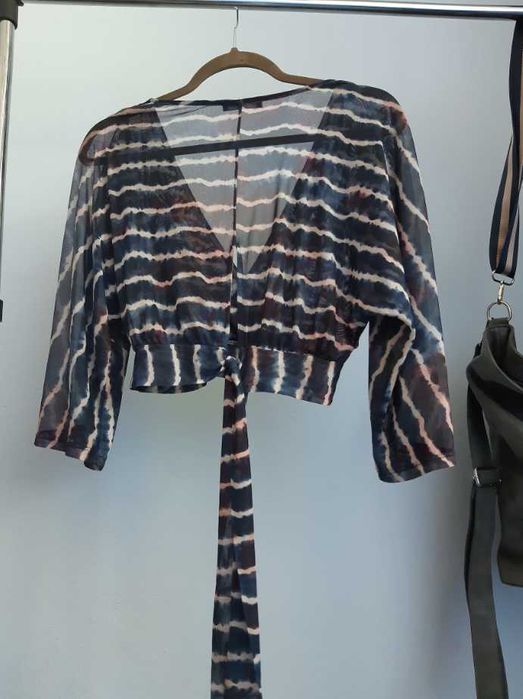Lekka bluzeczka crop top ala kimono/ S/ Reserved/ NOWA