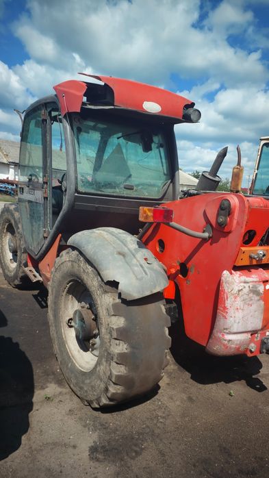 Навантажувач телескопічний MANITOU