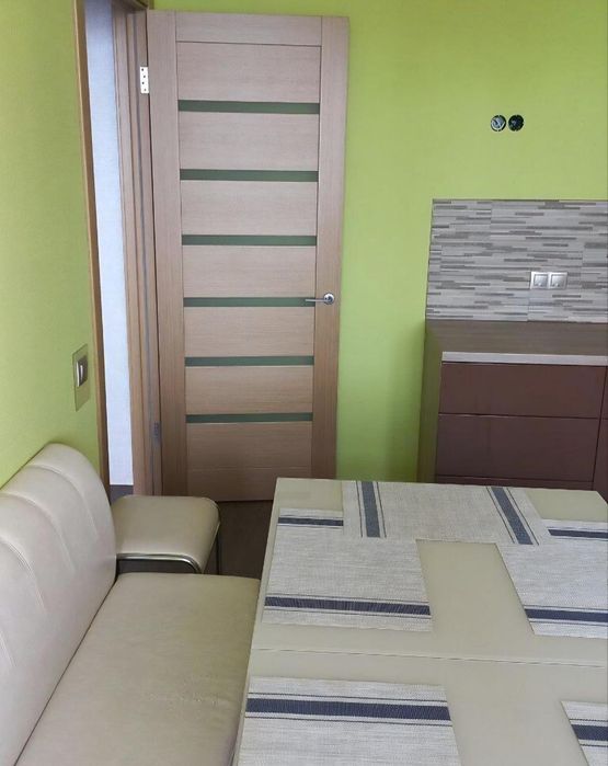 Продам 3-кім. квартиру вул. Станислава Партали (Балакірева), 17