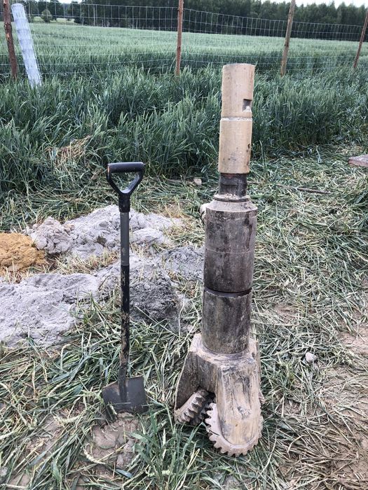Wiercenie studni głębinowych   Pompa