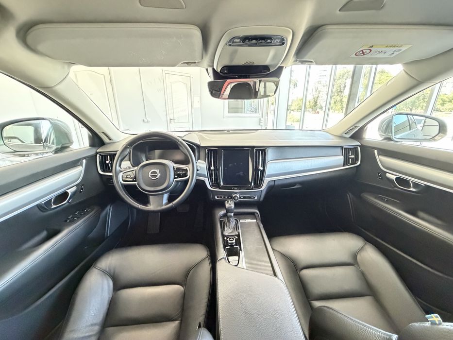 Продам Volvo v90