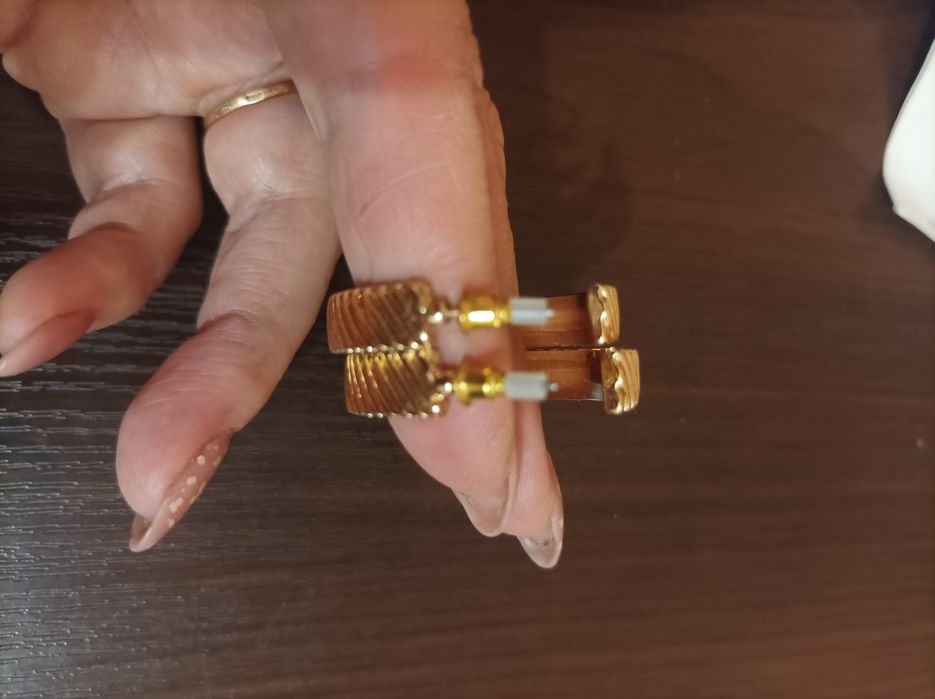 Сережки кільцями
