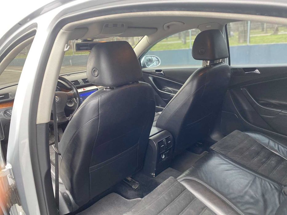 Автомобіль Volkswagen B6