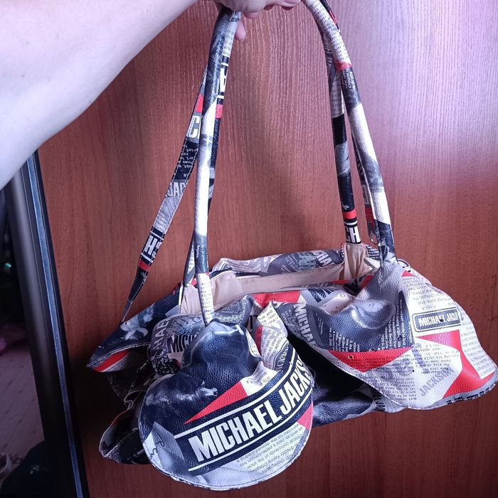 Сумка фирменная стильная