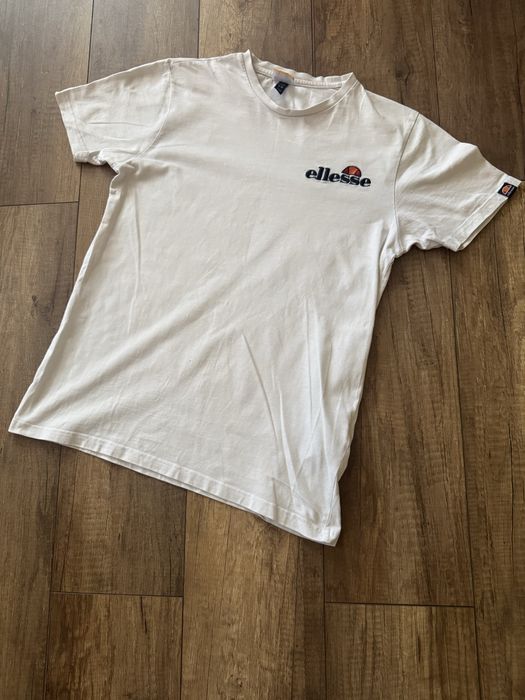 Футболка ELLESSE