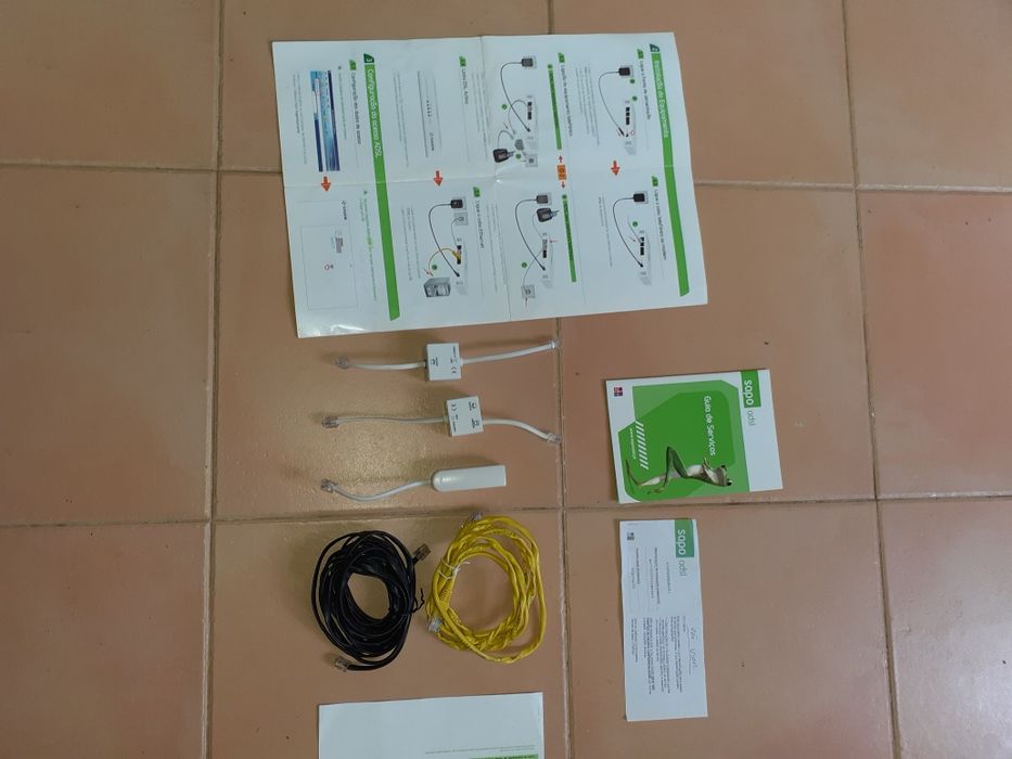 Router Sapo Adsl com acessorios e livro de instalação*